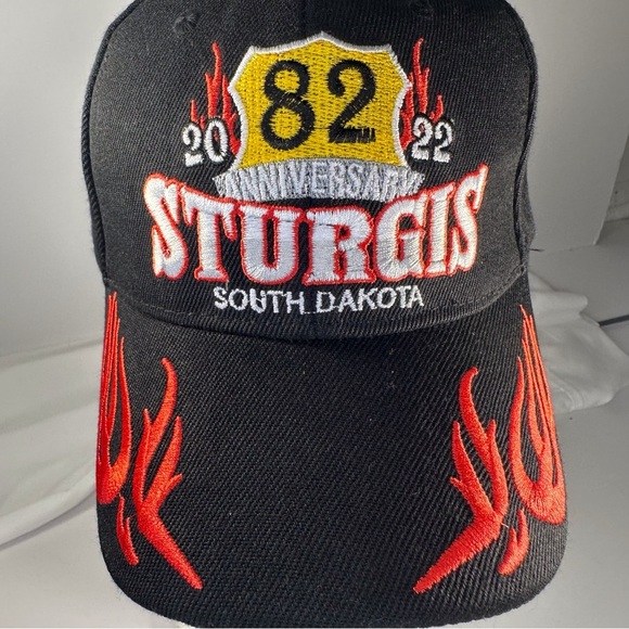 sturgis/Apple stars Other - Cap, 0084, Sturgis, rally, black/red flames, 2022